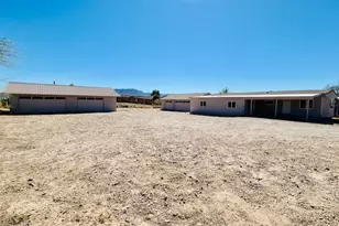 4586 Linden Dr, Topock, AZ 86436 - Photo 1