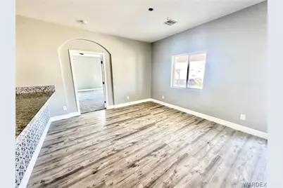 2101 E Mesa Vista Place, Fort Mohave, AZ 86426 - Photo 8