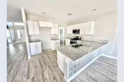 2101 E Mesa Vista Place, Fort Mohave, AZ 86426 - Photo 8