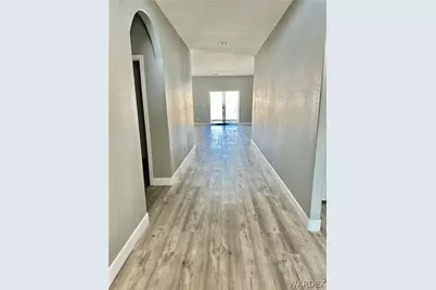 2101 E Mesa Vista Place, Fort Mohave, AZ 86426 - Photo 6