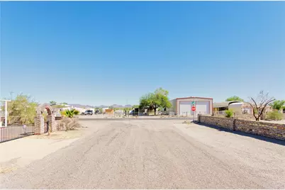 860 S Connor Lane, Quartzsite, AZ 85346 - Photo 34