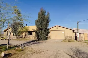 820 S Elfrida Rd, Golden Valley, AZ 86413 - Photo 38