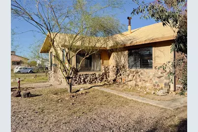 820 S Elfrida Road, Golden Valley, AZ 86413 - Photo 2