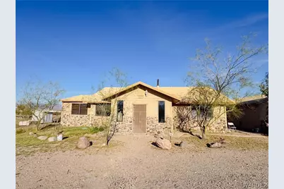 820 S Elfrida Road, Golden Valley, AZ 86413 - Photo 1