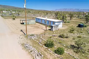 18288 N Magnolia Dr, Dolan Springs, AZ 86441 - Photo 2