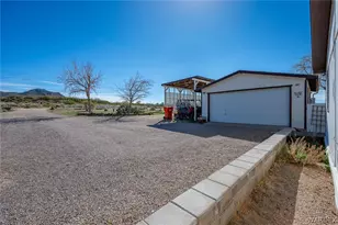 8685 E Colorado Dr, Kingman, AZ 86401 - Photo 22