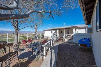8685 E Colorado Drive, Kingman, AZ 86401 - Photo 18