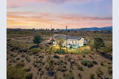 8685 E Colorado Drive, Kingman, AZ 86401 - Photo 1