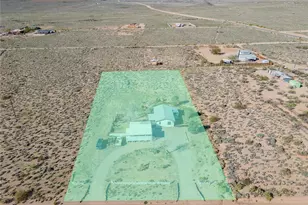 8685 E Colorado Dr, Kingman, AZ 86401 - Photo 30