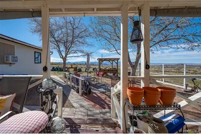 8685 E Colorado Drive, Kingman, AZ 86401 - Photo 16