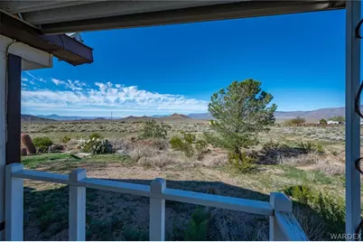 8685 E Colorado Drive, Kingman, AZ 86401 - Photo 28