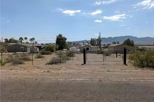 4610 E Kayenta Dr, Topock, AZ 86436 - Photo 1