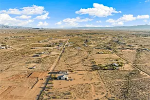 3869 N Alpine Rd, Golden Valley, AZ 86413 - Photo 48