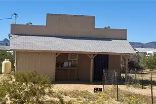 3587 N Horse Mesa Rd, Golden Valley, AZ 86413 - Photo 6