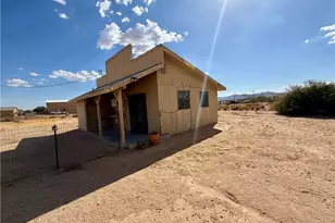 3587 N Horse Mesa Rd, Golden Valley, AZ 86413 - Photo 8