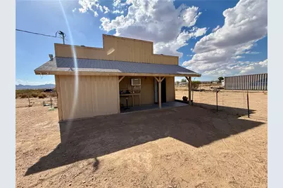 3587 N Horse Mesa Road, Golden Valley, AZ 86413 - Photo 4