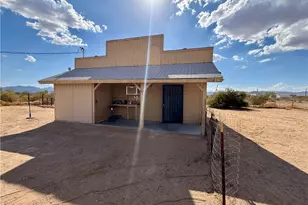 3587 N Horse Mesa Rd, Golden Valley, AZ 86413 - Photo 1