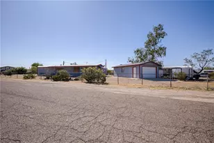 5252 Mesa Dr, Topock, AZ 86436 - Photo 2