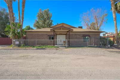 8893 S Calle Del Media, Mohave Valley, AZ 86440 - Photo 28