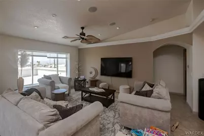 2760 Barbara Drive, Lake Havasu, AZ 86404 - Photo 14