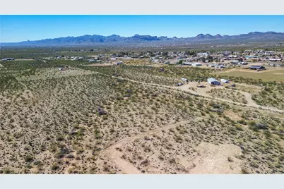 306-12-127 N Parker Road, Golden Valley, AZ 86413 - Photo 6