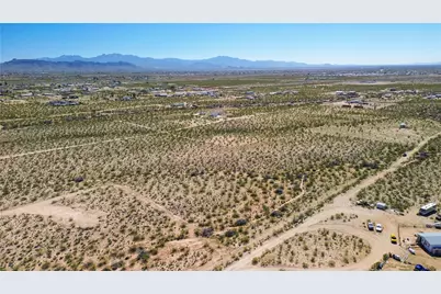 306-12-127 N Parker Road, Golden Valley, AZ 86413 - Photo 8