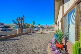 537 Roadrunner Dr, Bullhead City, AZ 86442 - Photo 10