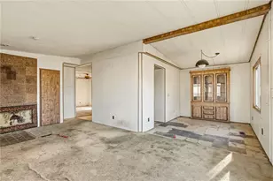 1819 E Zinc Way, Mohave Valley, AZ 86440 - Photo 14