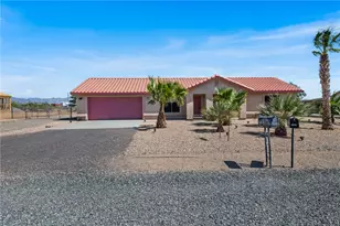 3668 N Neptune Rd, Golden Valley, AZ 86413 - Photo 2