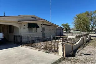 1547 Trane Rd, Bullhead City, AZ 86442 - Photo 4