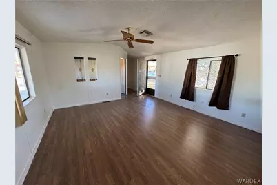 4289 Hwy 68 #19, Golden Valley, AZ 86413 - Photo 16