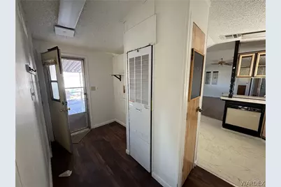4289 Hwy 68 #19, Golden Valley, AZ 86413 - Photo 4