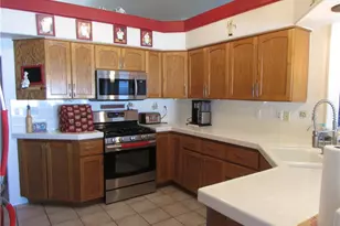 2893 Winchester Rd, Bullhead City, AZ 86442 - Photo 8