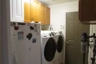 2893 Winchester Rd, Bullhead City, AZ 86442 - Photo 32