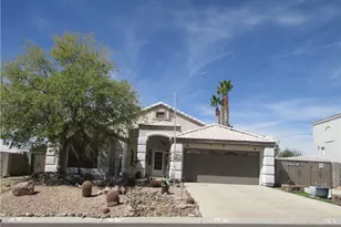 2893 Winchester Rd, Bullhead City, AZ 86442 - Photo 2