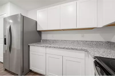 3389 N Yavapai Street, Kingman, AZ 86401 - Photo 6