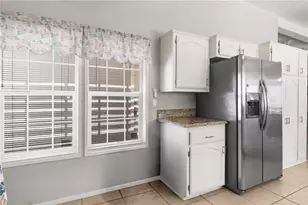 764 Desert Crest Dr, Bullhead City, AZ 86429 - Photo 18