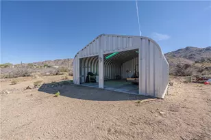 4290 N Smoketree Rd, Golden Valley, AZ 86413 - Photo 8