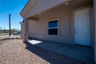 3205 N Fairfax St, Kingman, AZ 86409 - Photo 6