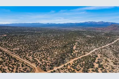 625 N Diana Drive, Kingman, AZ 86401 - Photo 8