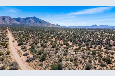 625 N Diana Drive, Kingman, AZ 86401 - Photo 10