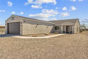 13184 S Cove Pkwy, Topock, AZ 86436 - Photo 10