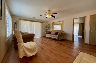 1894 E Corwin Rd, Bullhead City, AZ 86442 - Photo 4