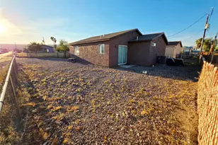 1970 Diamond Dr, Bullhead City, AZ 86442 - Photo 24