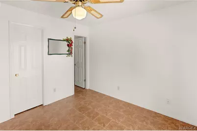 2260 Lakeside Drive, Bullhead City, AZ 86442 - Photo 16