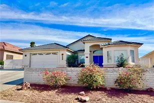 2440 Davis Ridge Ave, Bullhead City, AZ 86429 - Photo 4