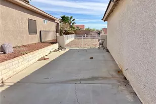 2440 Davis Ridge Ave, Bullhead City, AZ 86429 - Photo 10