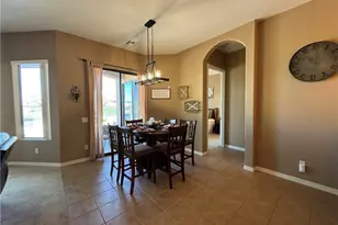 2793 Esmerelda Dr, Bullhead City, AZ 86429 - Photo 10