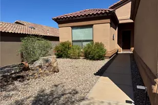2793 Esmerelda Dr, Bullhead City, AZ 86429 - Photo 4