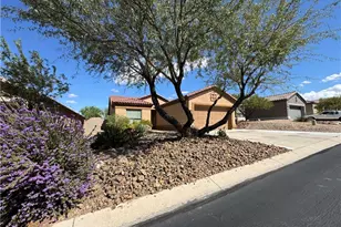 2793 Esmerelda Dr, Bullhead City, AZ 86429 - Photo 2